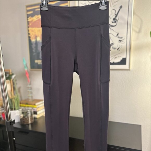 Lululemon Invigorate High-Rise Tight - Size 4 - Picture 7 of 12